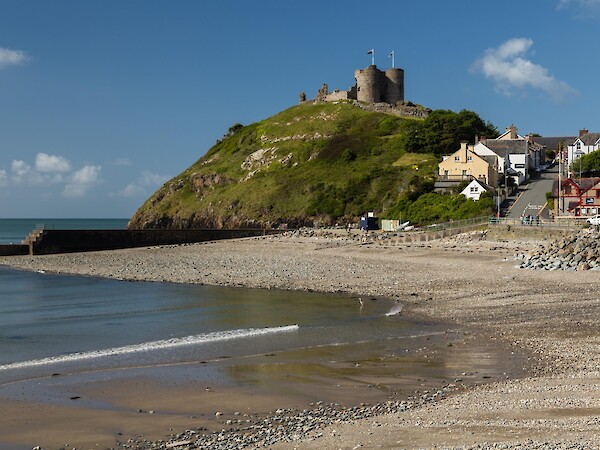 Criccieth by Peter McDermott