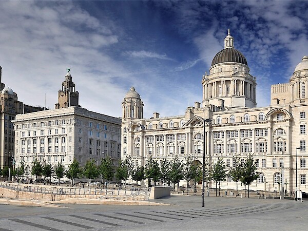 By Pier Head, Liverpool by Peter Tarleton, CC BY-SA 2.0