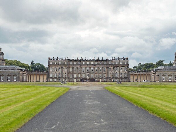Hopetoun House - By Andrew Shiva